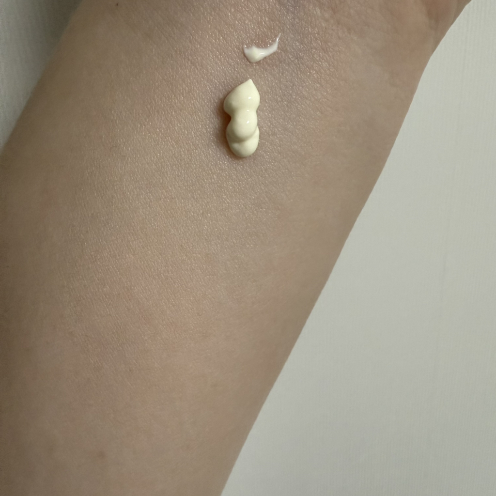 素食救济无车防晒霜 [SPF50+/PA++++]的真实用户使用照片