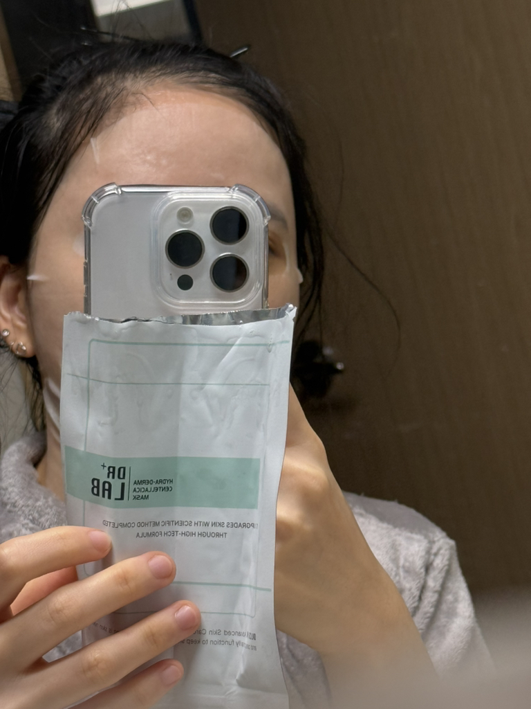 닥터랩 (DR+LAB) 하이드라 더마 센텔라시카 마스크 review image