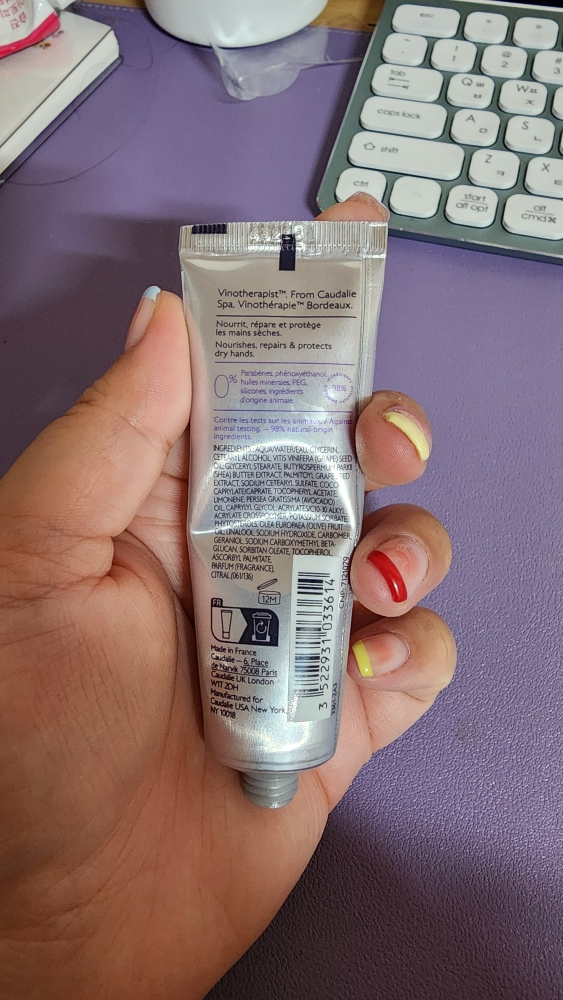 꼬달리 (CAUDALIE) 비노테라피스트 핸드 & 네일 리페어링 크림 review image