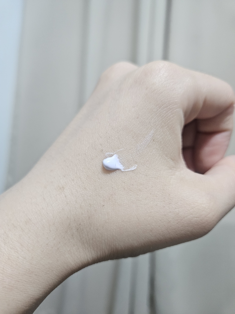 Ảnh đánh giá thực tế của người dùng về Sun Muse Tone-Up & Correcting Sunscreen [SPF50+/PA++++]