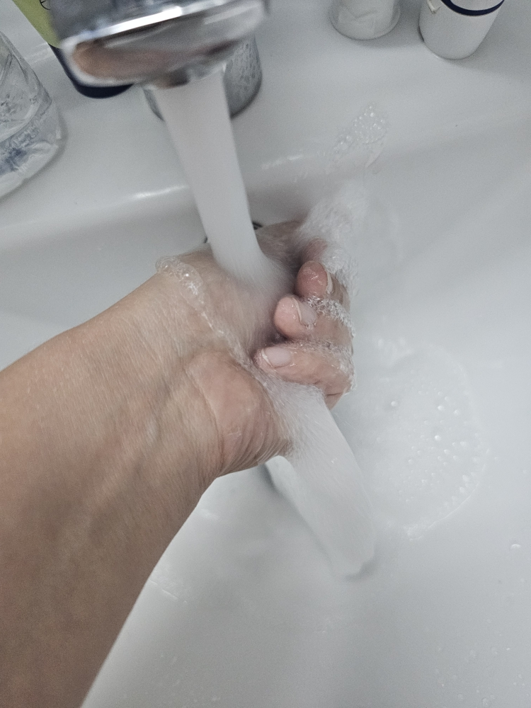洗发水和沐浴露的真实用户使用照片