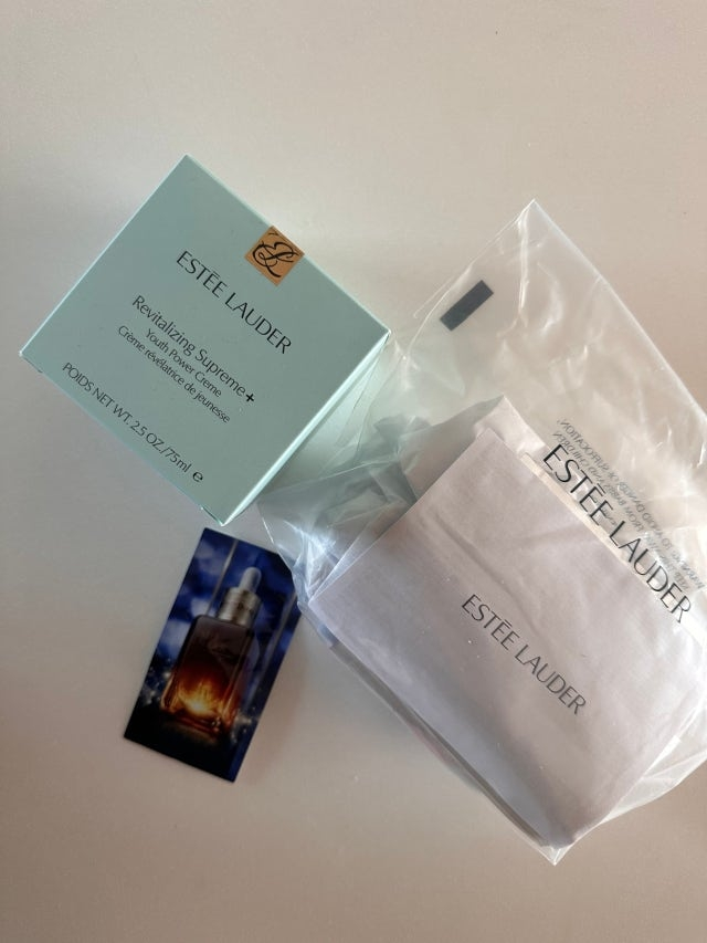 에스티로더 (ESTEELAUDER) 리바이탈라이징 수프림+유스 파워 크림 review image