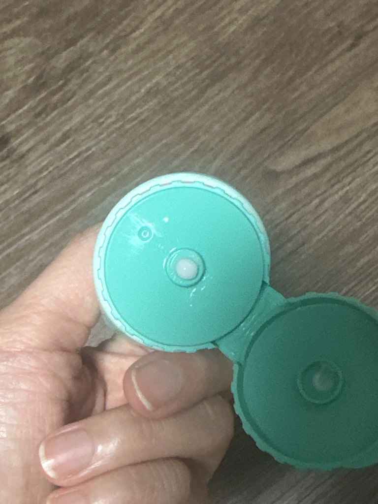 带来绿色 茶树精华滋养霜加强版 common.review image
