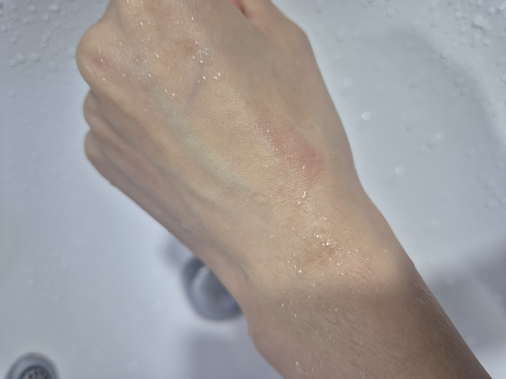水凝洁面乳的真实用户使用照片