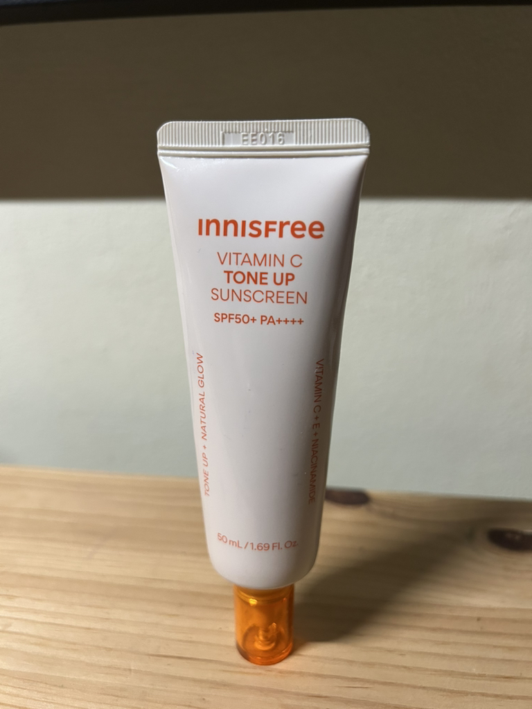 悦诗风吟 维生素 C 美白防晒霜 [SPF50+/PA++++] common.review image