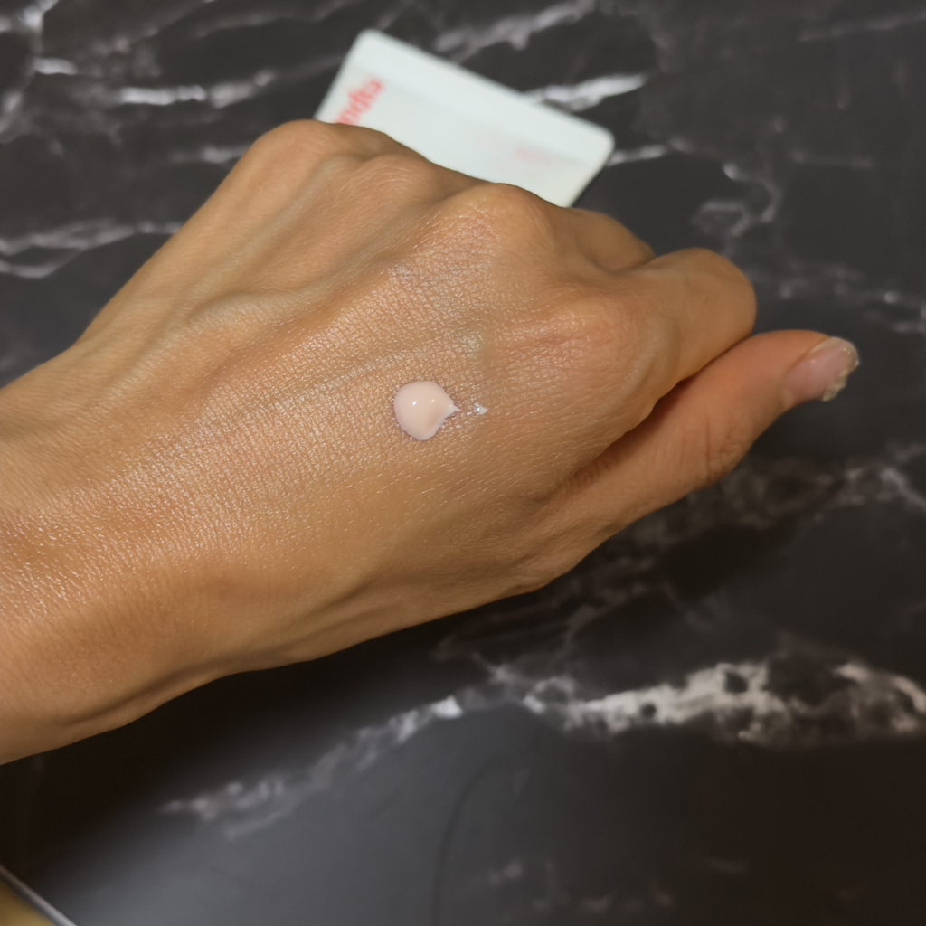 에스쁘아 (espoir) 워터 스플래쉬 선크림 [SPF50+/PA++++] [세라마이드] review image