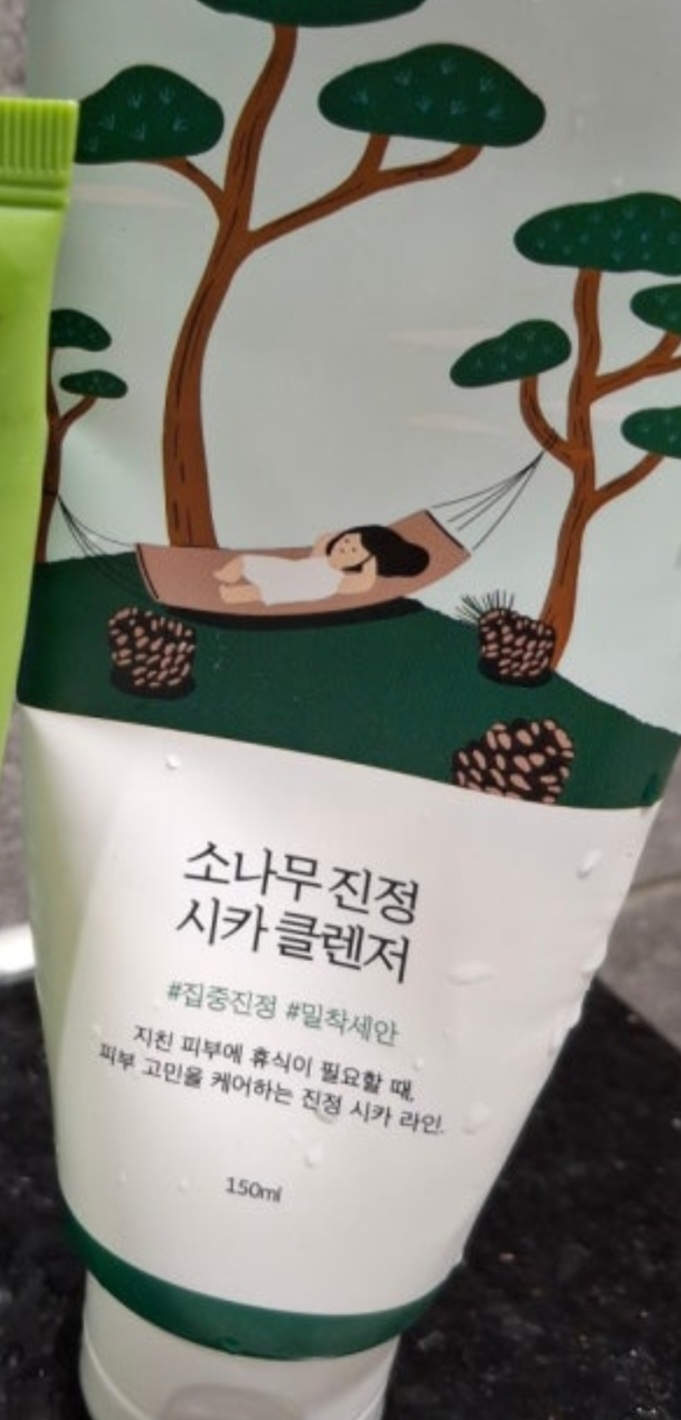 柔恩莱 松树舒缓西卡洁面乳 common.review image