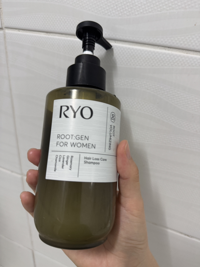 려 (Ryo) 루트젠 여성 맞춤 탈모증상전문케어 샴푸 review image