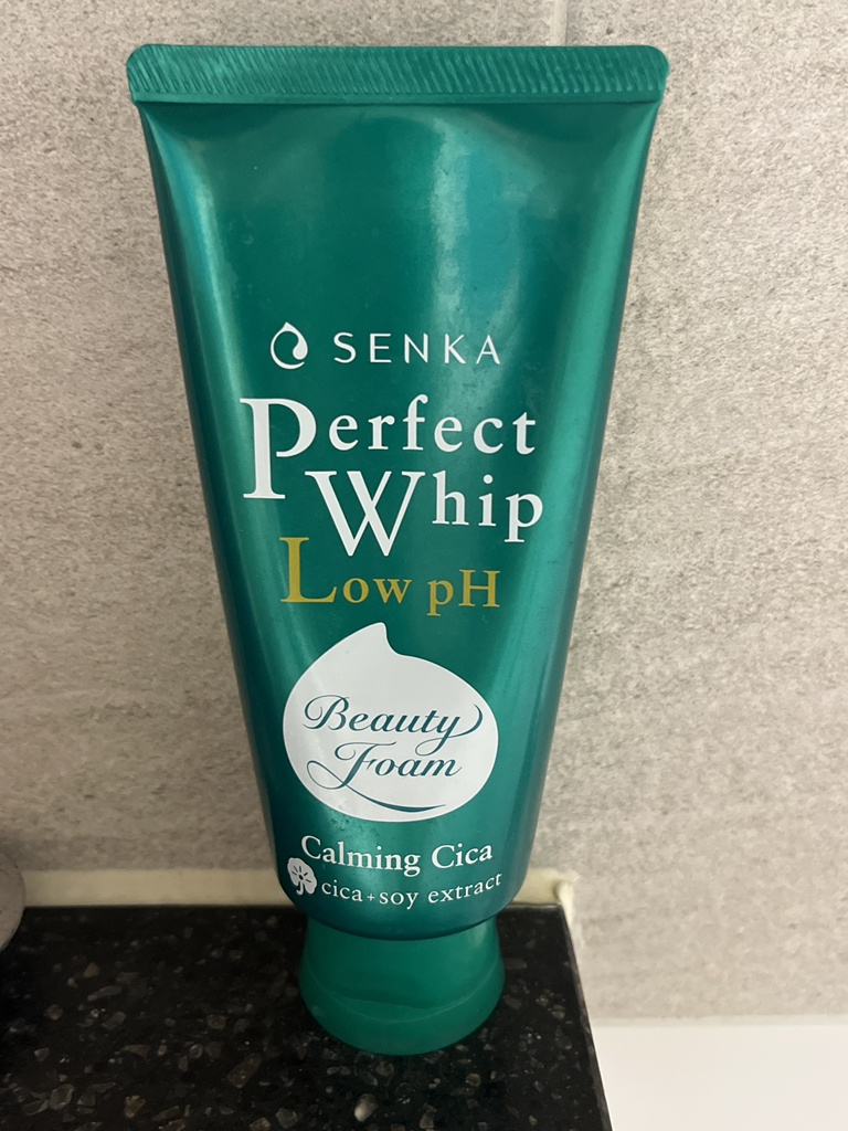 센카 (SENKA) 퍼펙트 휩 로우 pH 카밍 시카 review image