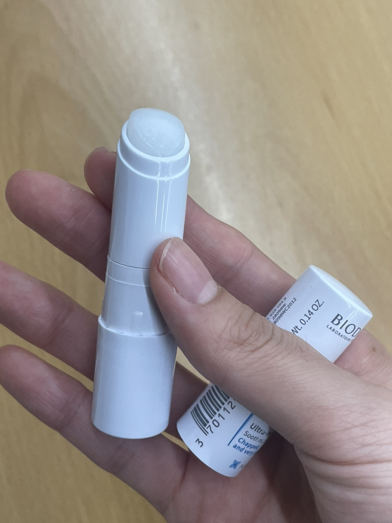 Atomum 唇膏的真实用户使用照片