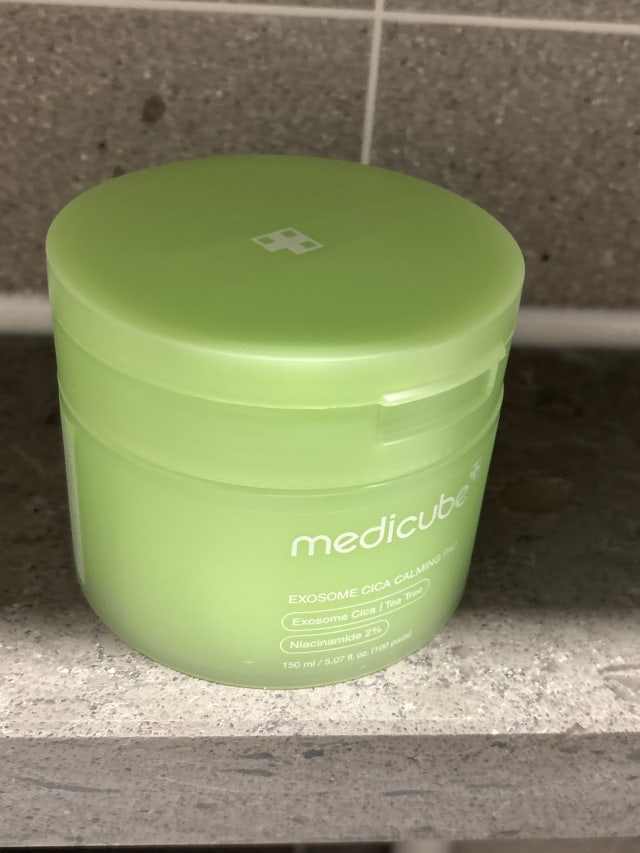 메디큐브 (medicube) 엑소좀시카 요철 진정패드 review image