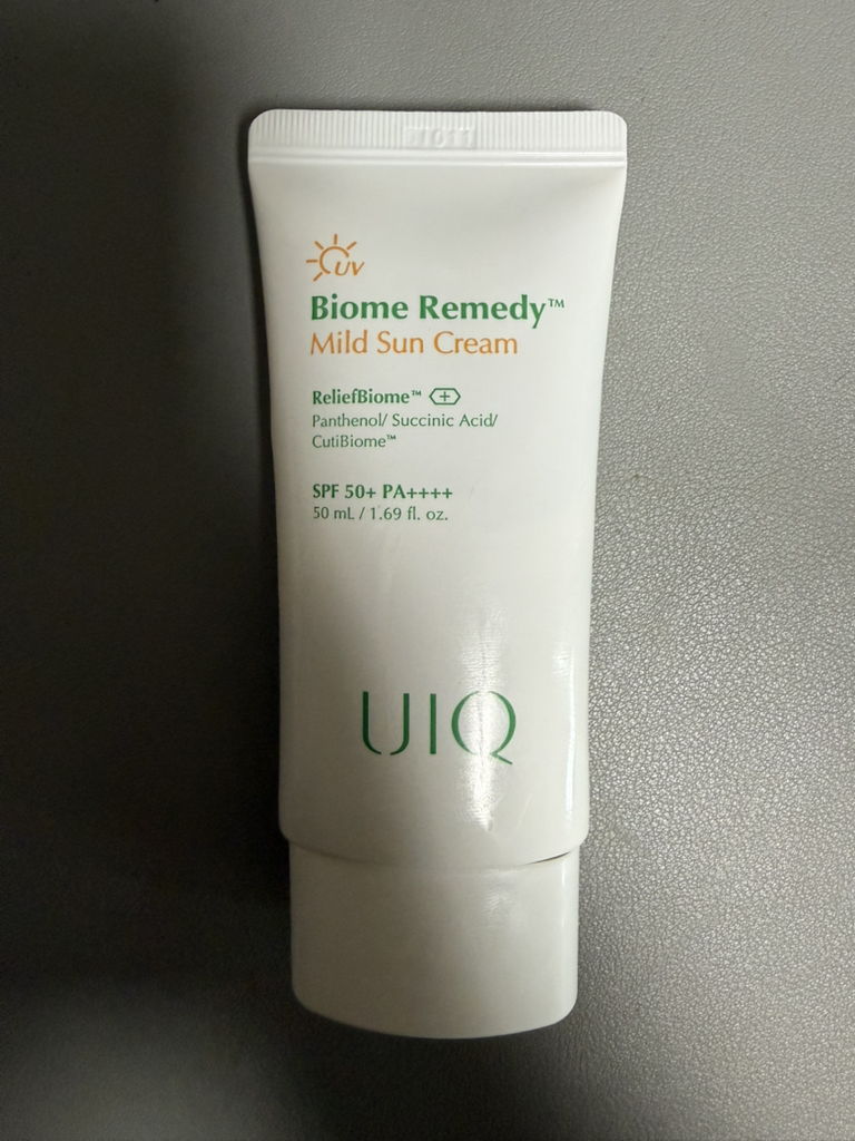 유이크 (UIQ) 바이옴 레미디 마일드 선크림 [SPF50+/PA++++] review image