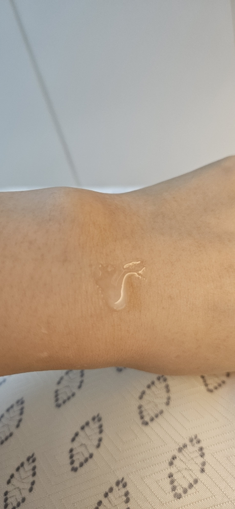 메르헨트 (merhent) 바세린 모이스처 립에센스 review image