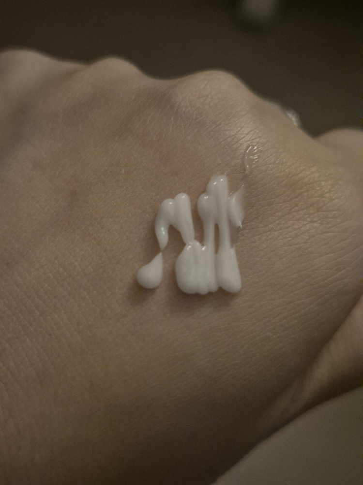 玛丽安梅 氨甲环酸+谷胱甘肽眼霜 common.review image