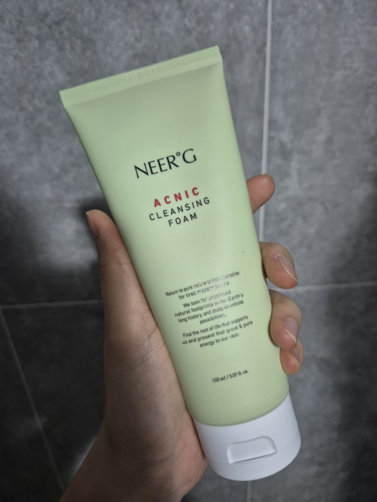 니얼지 (NEER'G) 아크닉 클렌징 폼 review image
