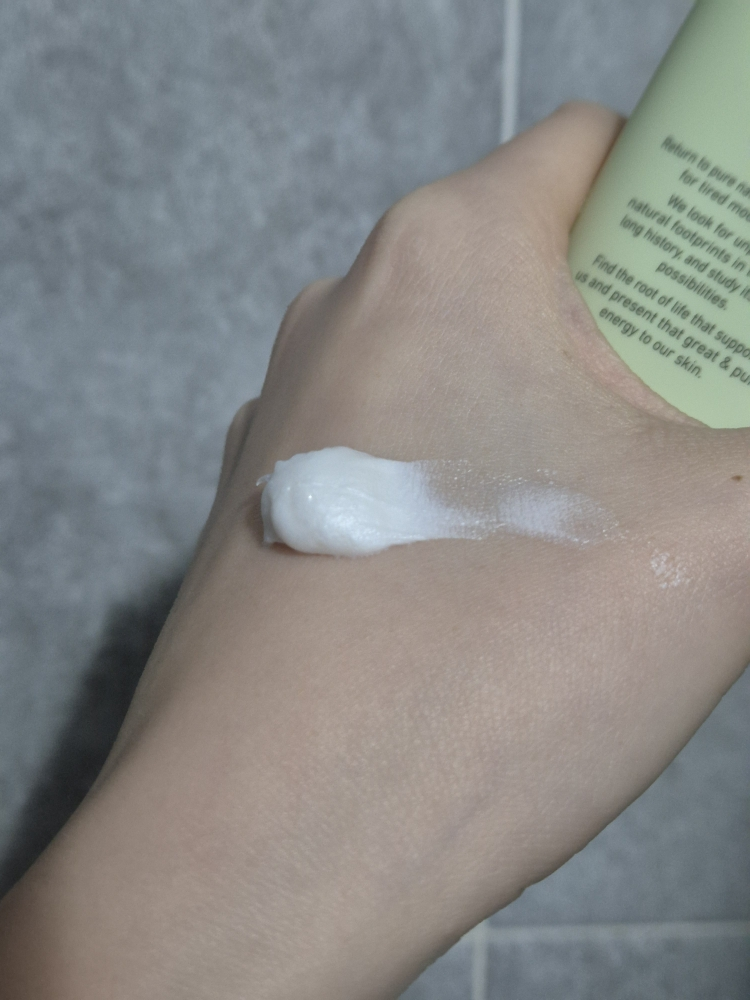 니얼지 (NEER'G) 아크닉 클렌징 폼 review image