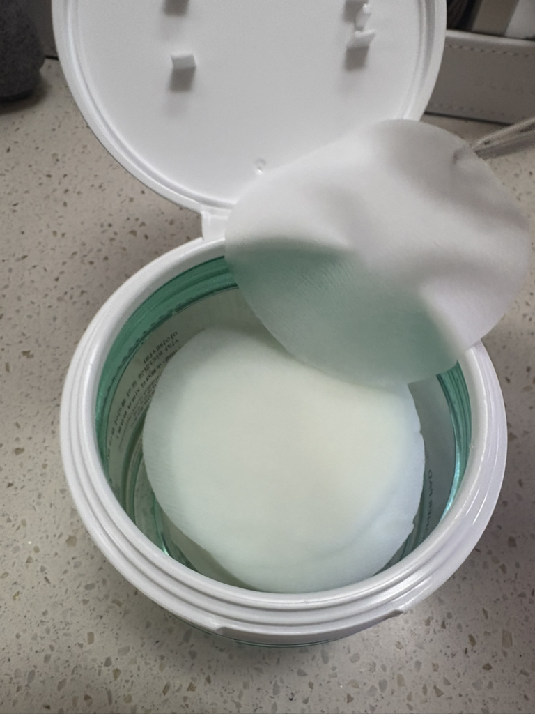 西卡 PDRN 跟踪透明碳粉垫的真实用户使用照片