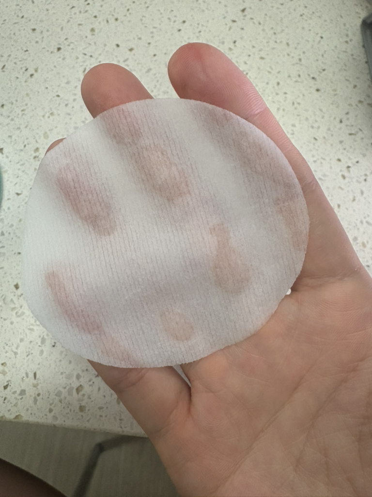 西卡 PDRN 跟踪透明碳粉垫的真实用户使用照片