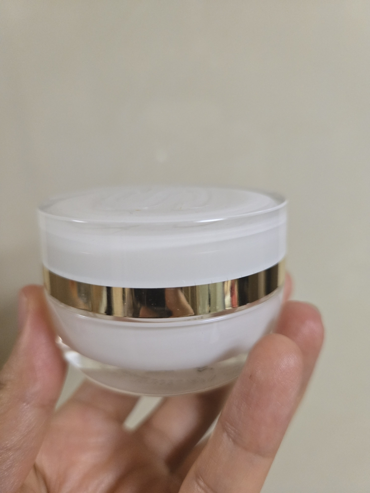 시슬리 (sisley) 시슬리아 랭테그랄 앙티-아쥬 아이 앤 립 콘투어 크림 review image