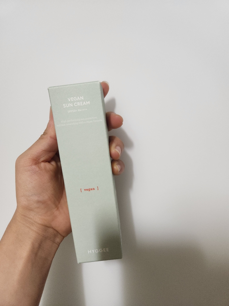 素食主义防晒霜 [SPF50+/PA++++]的真实用户使用照片