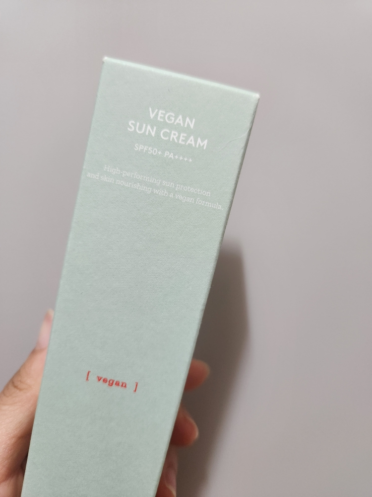 素食主义防晒霜 [SPF50+/PA++++]的真实用户使用照片