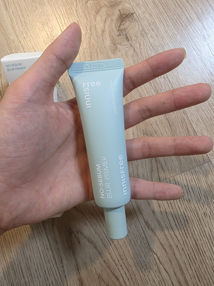 이니스프리 (INNISFREE) 노세범 블러 프라이머 review image