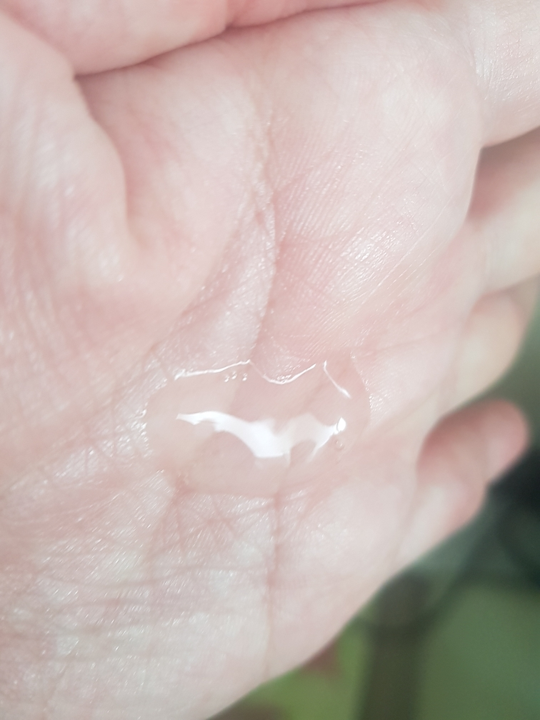 绿豆毛孔紧致精华液的真实用户使用照片
