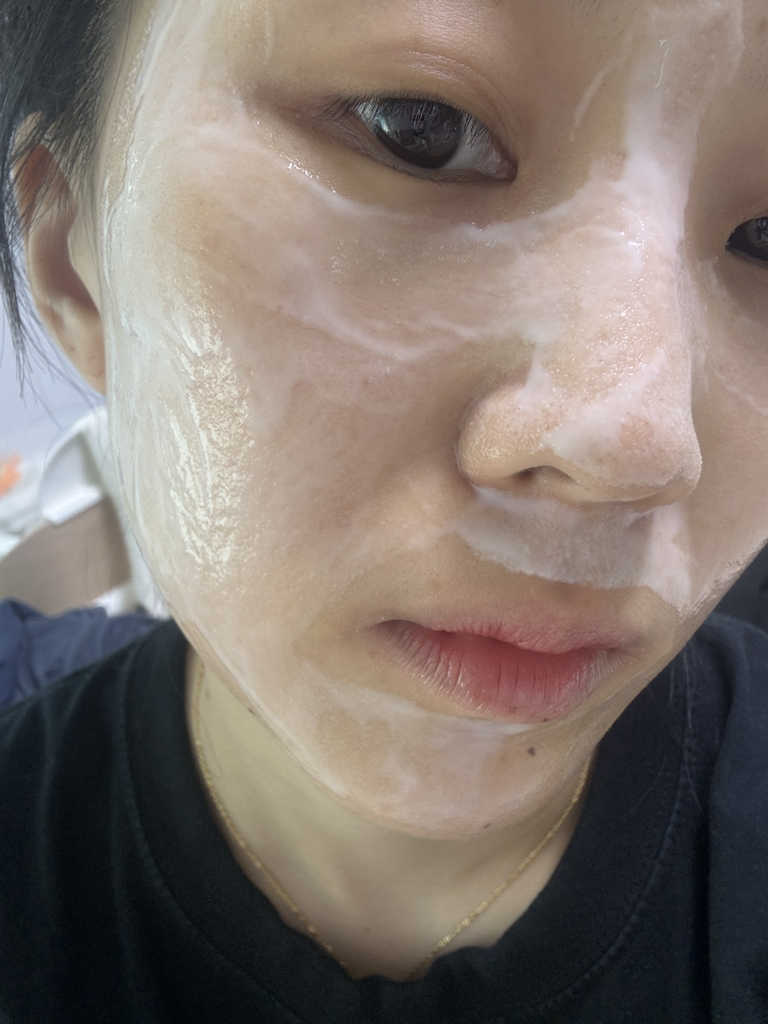 벨프리모 (BELPRIMO) 히알글로우 필오프팩 review image