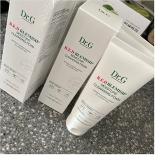 蒂迩肌 红色暗疮保湿洁面泡沫 common.review image