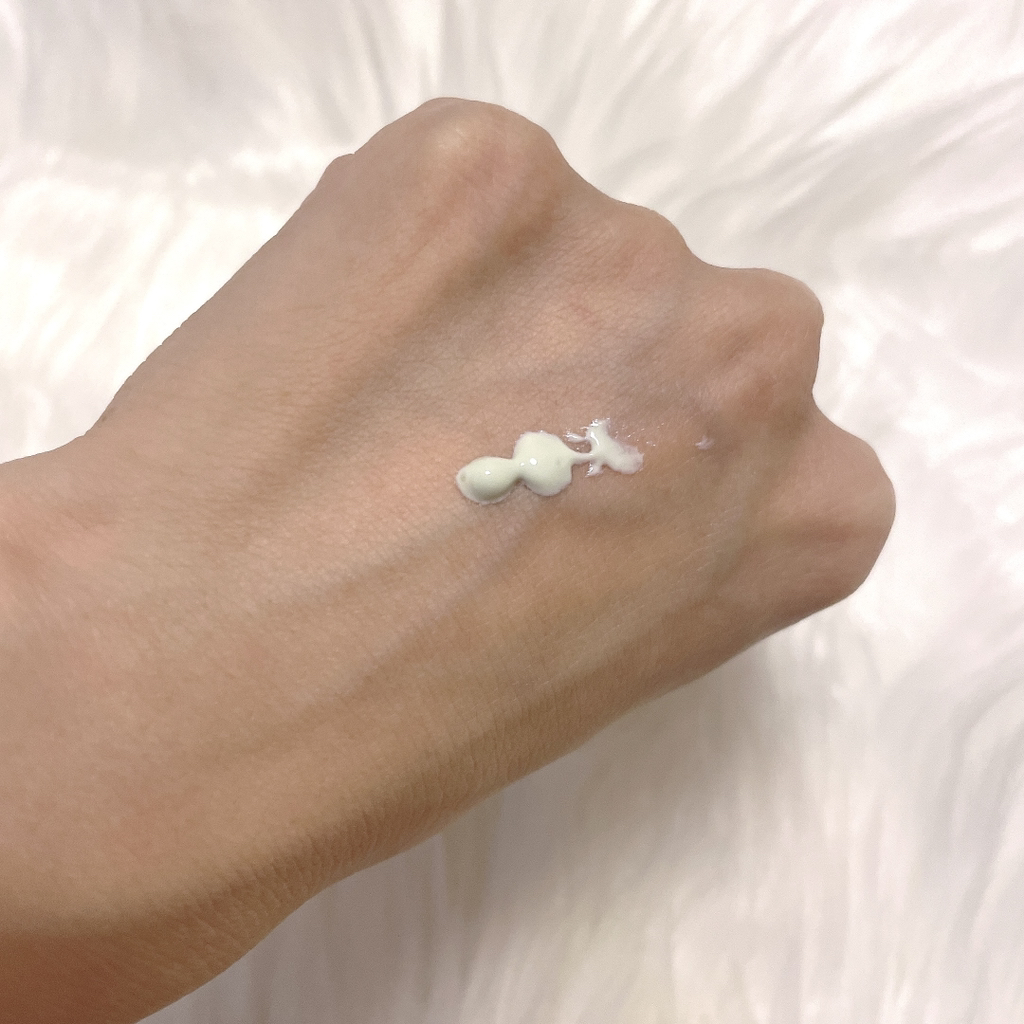 아비브 (Abib) 어성초 마일드 선크림 릴리프 튜브 [SPF50+/PA++++] review image