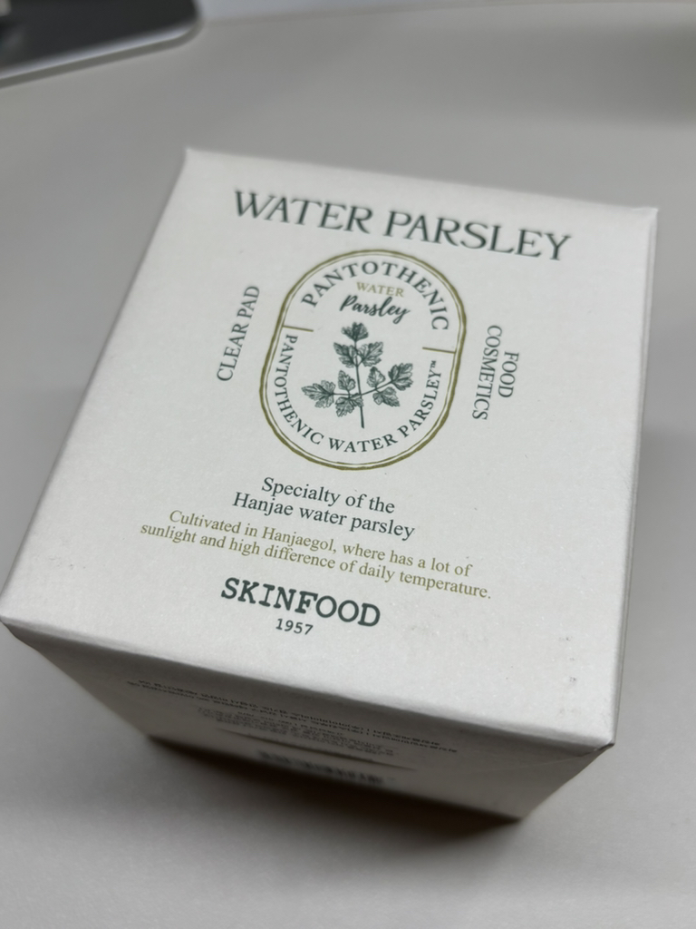 泛酸水欧芹透明护垫的真实用户使用照片