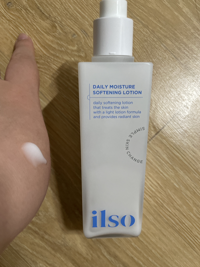 清晰 日用保湿乳液 common.review image