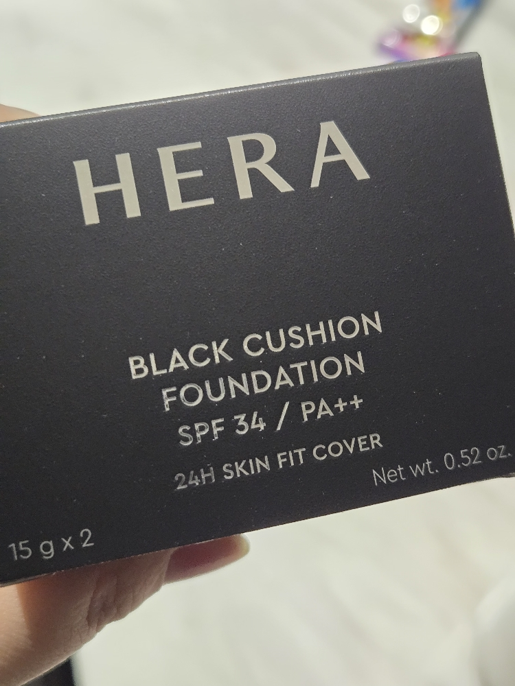 赫妍 黑色粉底霜 [SPF34/PA++] [17N1 象牙色］ common.review image