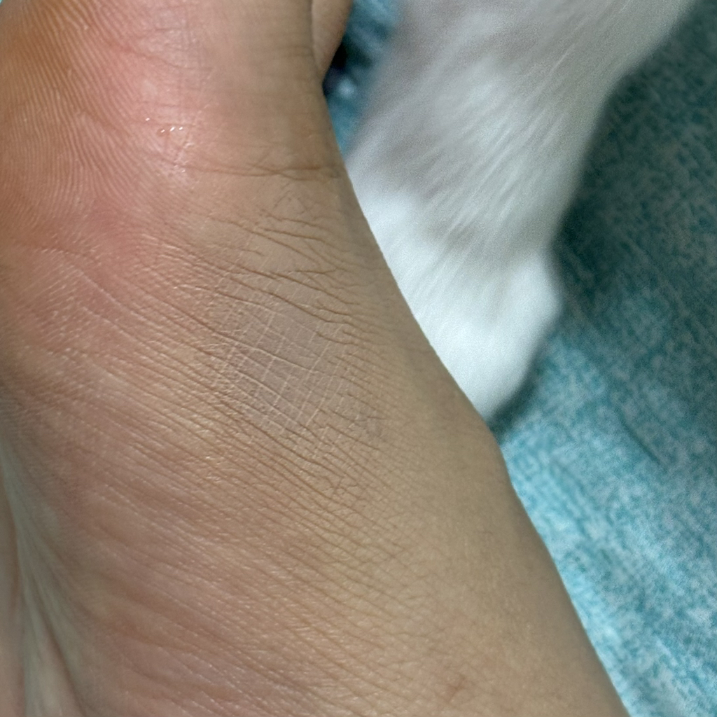 더샘 (theSAEM) 커버 퍼펙션 팁 컨실러 [SPF28/PA++] [1.5 내추럴베이지] review image