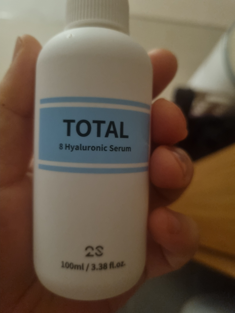 이솔 (2SOL) 토탈 8 히알루론산 세럼 review image