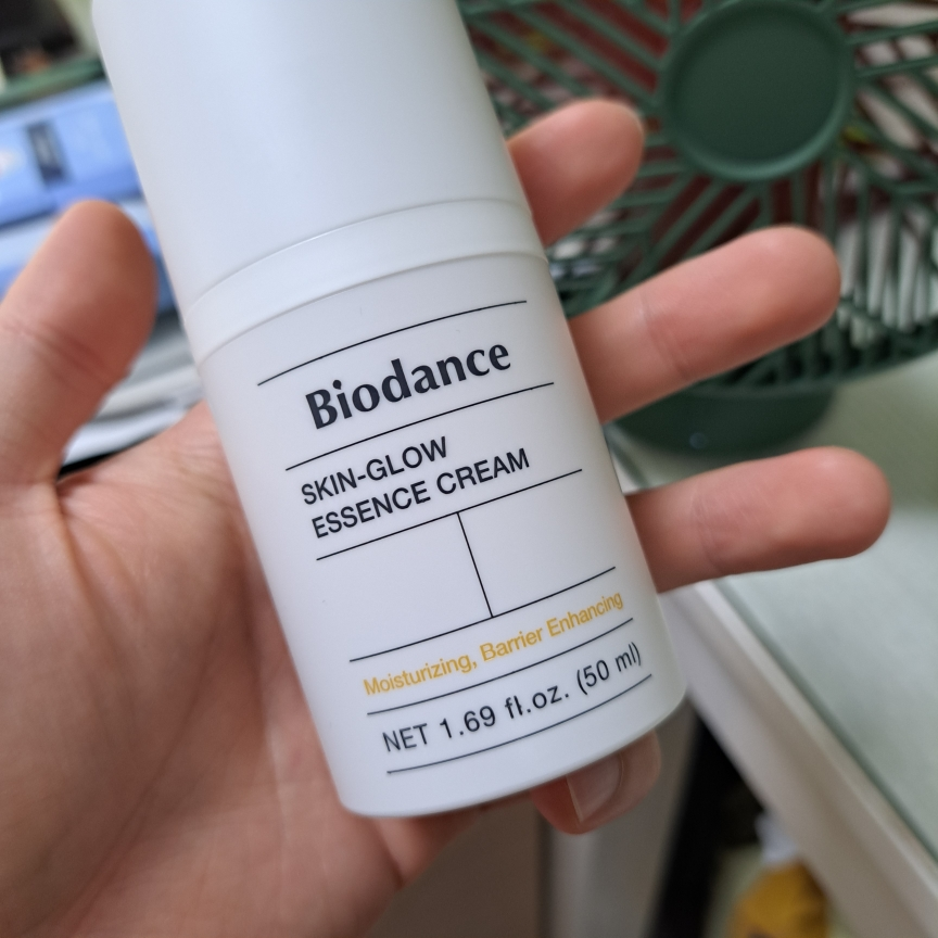 바이오던스 (Biodance) 스킨 글로우 에센스 크림 review image