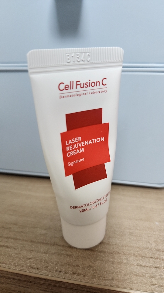 셀퓨전씨 (CellFusionC) 레이저 리쥬버네이션 크림 review image