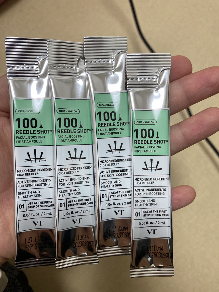 브이티코스메틱 (VTCOSMETICS) 리들샷 100 페이셜 부스팅 퍼스트 앰플 review image