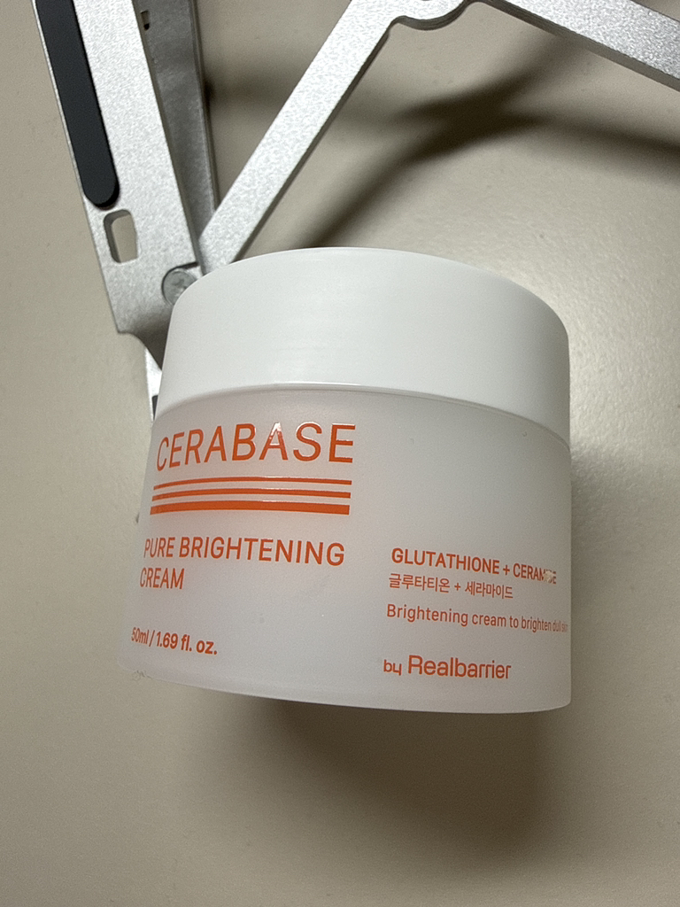 바이리얼베리어 (byRealbarrier) 세라베이스 퓨어 브라이트닝 크림 review image
