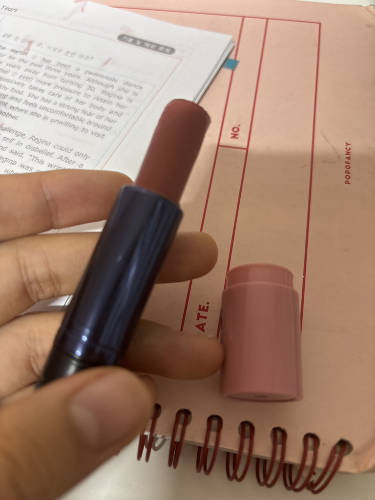 바세린 (Vaseline) 립 테라피 컬러 앤 케어 립밤 [프리티 피치] review image