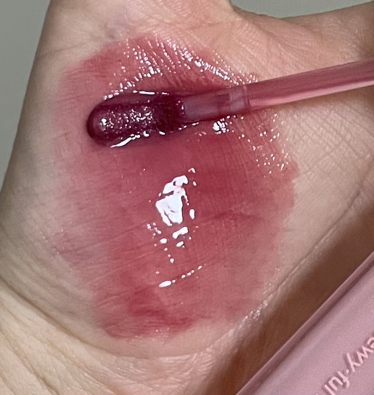 全效露水润色[13 Custardmove]（13 英镑）的真实用户使用照片