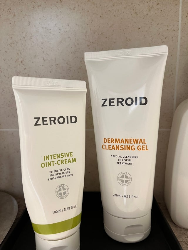 ZEROID DermaManual 洁面凝胶 common.review image