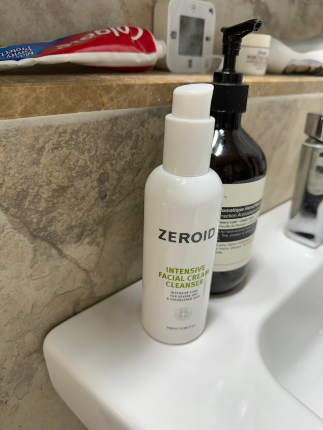 이솝 (Aesop) 레저렉션 아로마틱 핸드 워시 review image