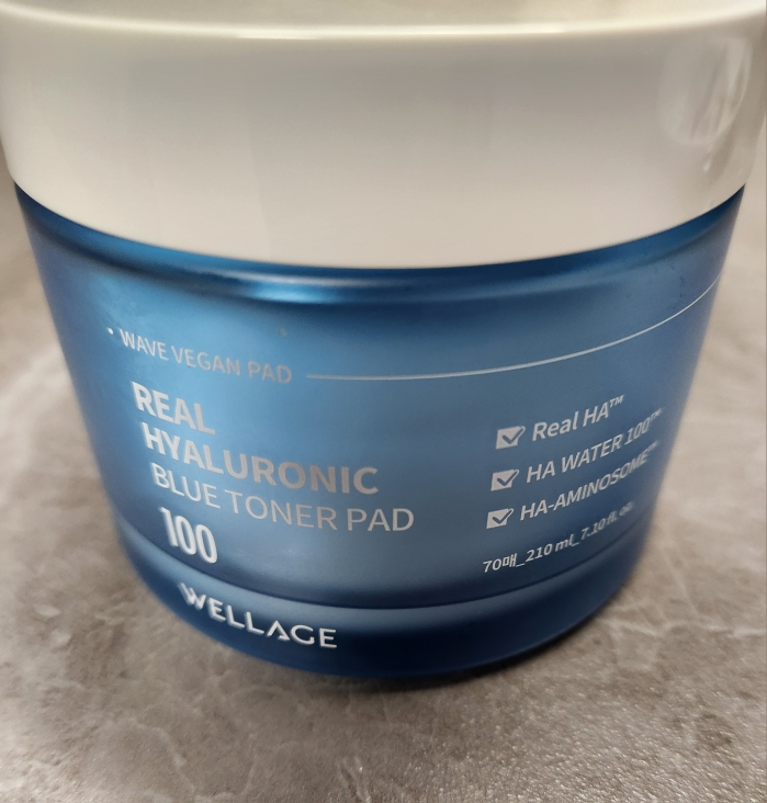 真正的玻尿酸蓝色化妆棉的真实用户使用照片