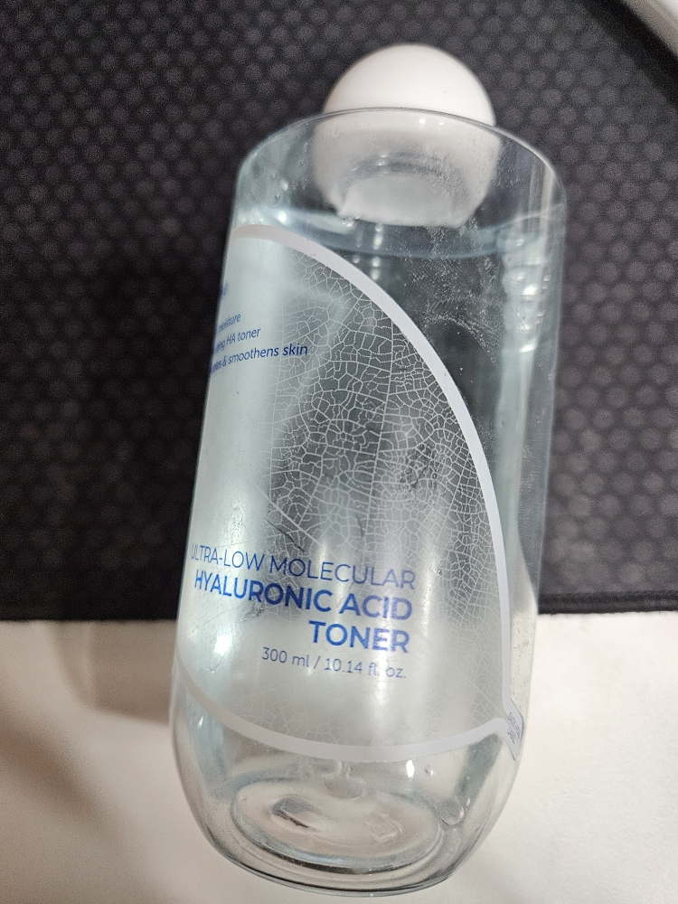 Ảnh đánh giá thực tế của người dùng về Hyaluronic Acid Toner