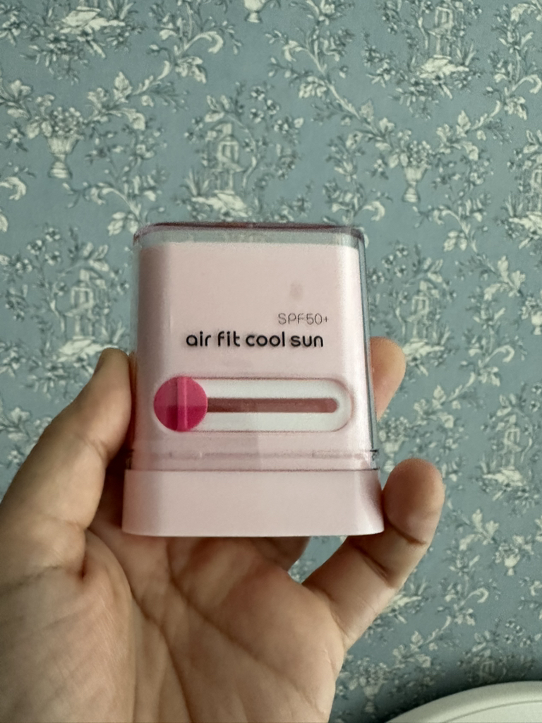 爱尔飞凉爽防晒霜[SPF50+/PA++++]的真实用户使用照片