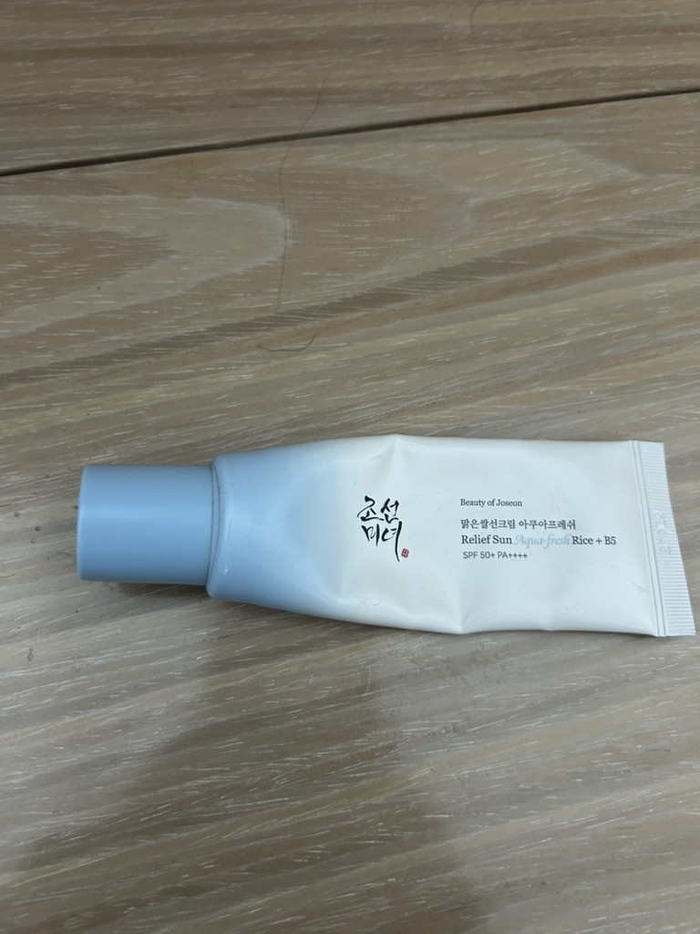 조선미녀 (BeautyofJoseon) 맑은쌀선크림 아쿠아프레쉬 [SPF50+/PA++++] review image