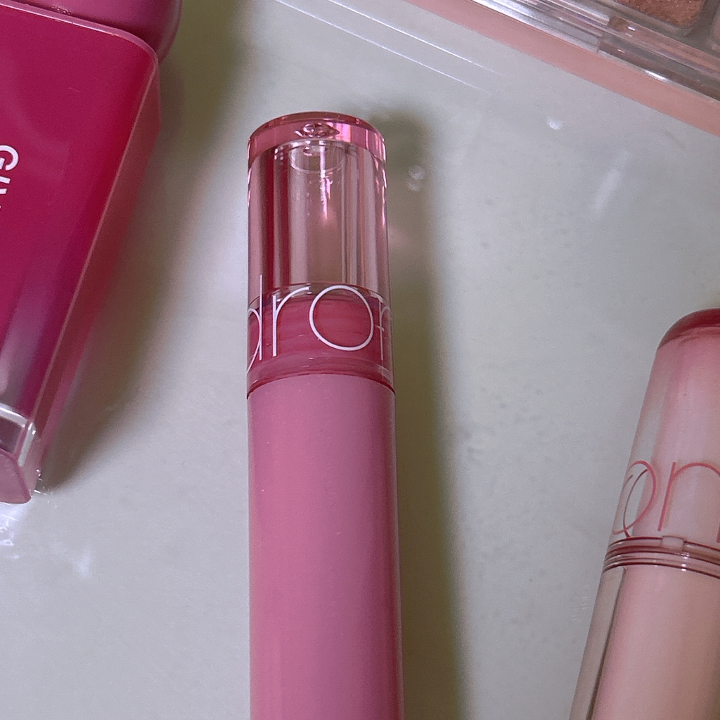 Ảnh đánh giá thực tế của người dùng về Glassing Color Gloss [01 Peony Ball]