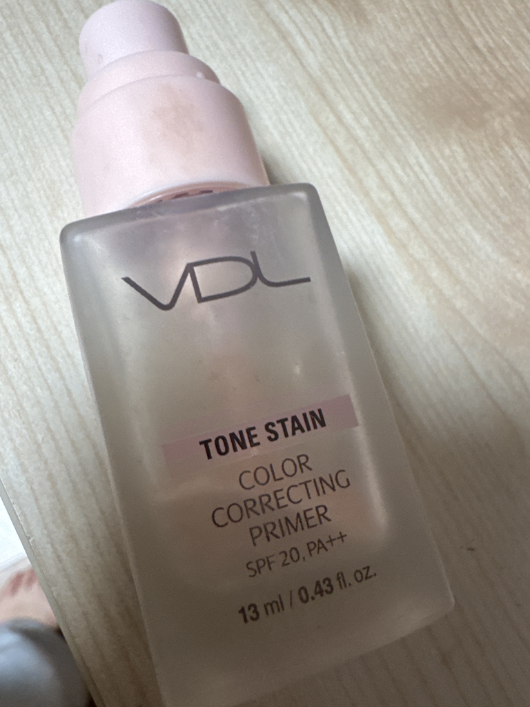 VDL (브이디엘) 톤스테인 컬러 코렉팅 프라이머 [SPF20/PA++] [02 로즈쿼츠] review image