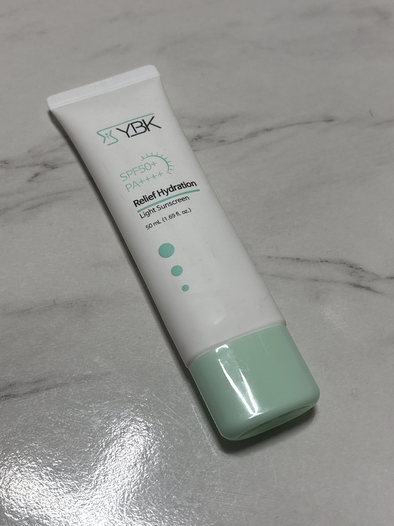 舒缓保湿轻透防晒霜 [SPF50+/PA++++]的真实用户使用照片